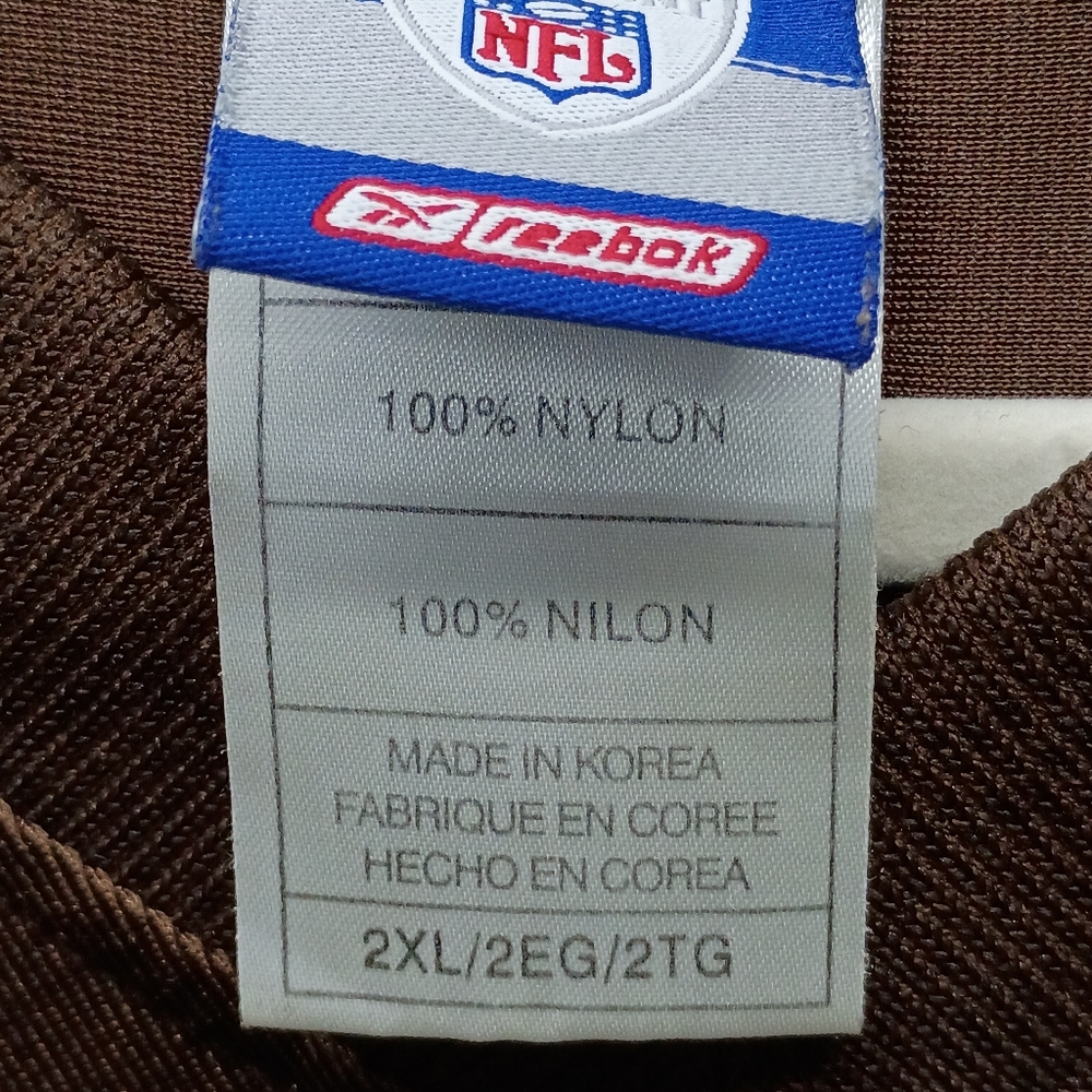 Cleveland Browns Jersey - Picture 12 of 13